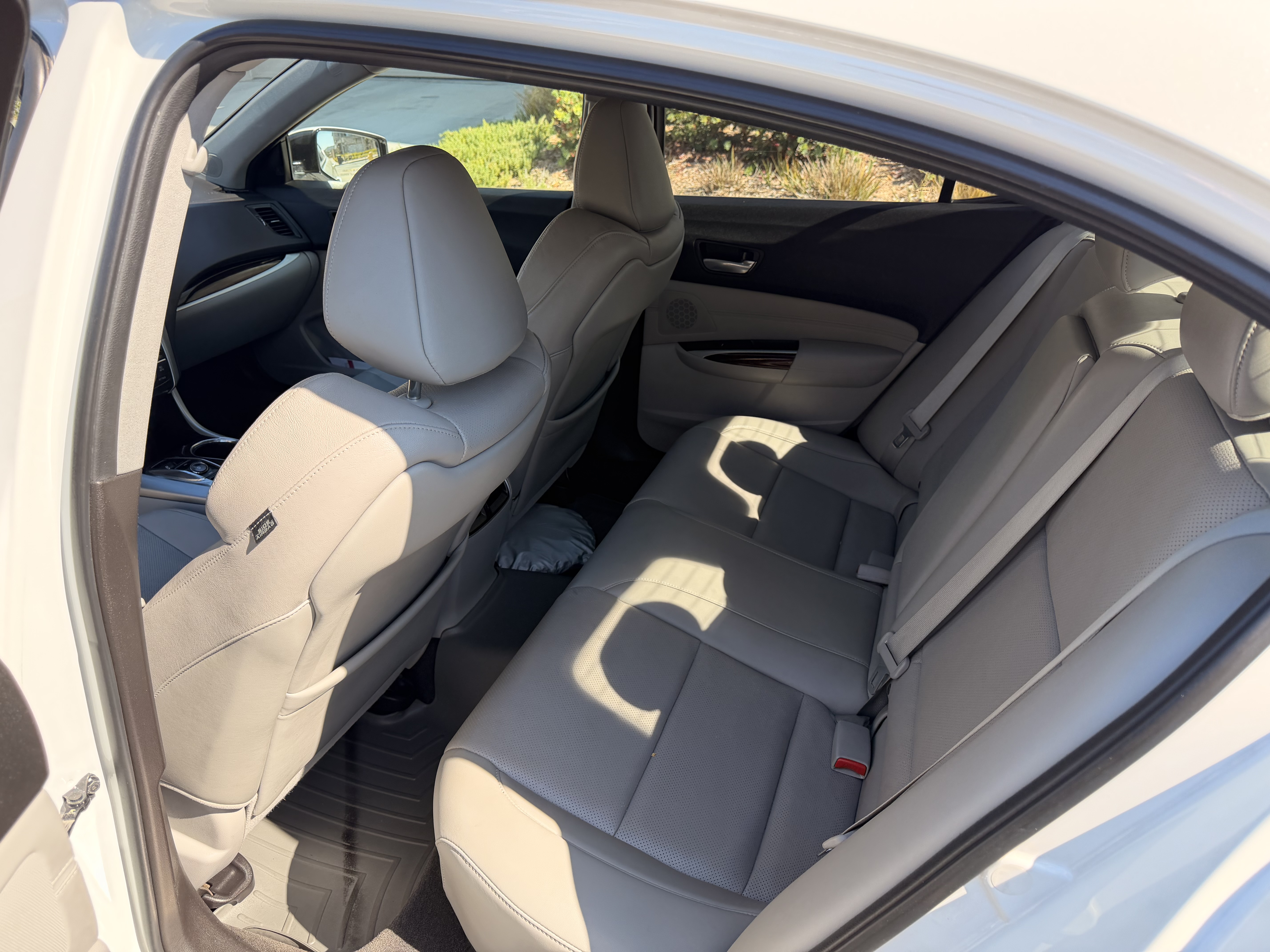 Used 2016 Acura TLX V6 SH-AWD w/ Advance Package image 8