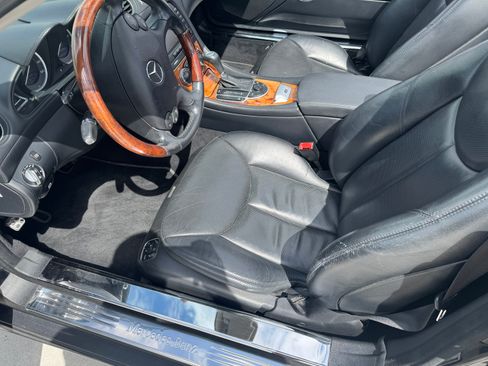 Used 2007 Mercedes-Benz SL 550 image 14