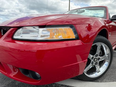 Used 1999 Ford Mustang Cobra image 12