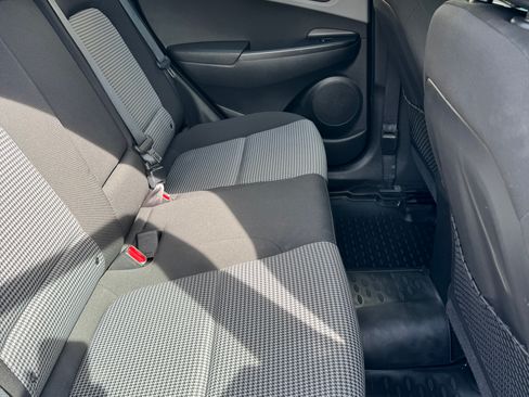 Used 2019 Hyundai Kona SE AWD/4WD image 9