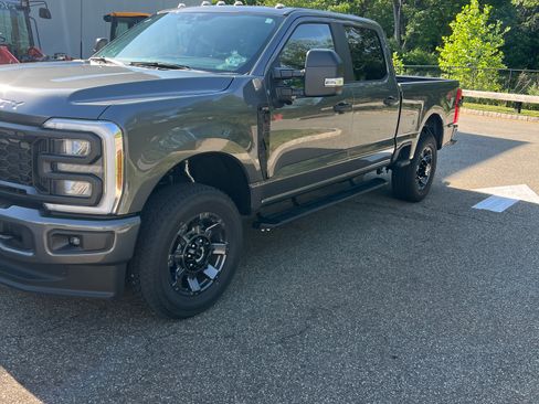 Used 2026 Ford F250 XL w/ STX Appearance Package AWD/4WD image 2