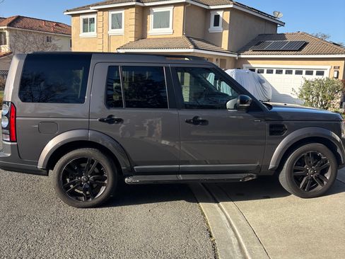 Used 2016 Land Rover LR4 HSE Silver Edition image 26