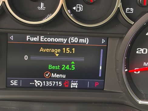 Used 2021 Chevrolet Silverado 1500 LT Trail Boss w/ Convenience Package II AWD/4WD image 15