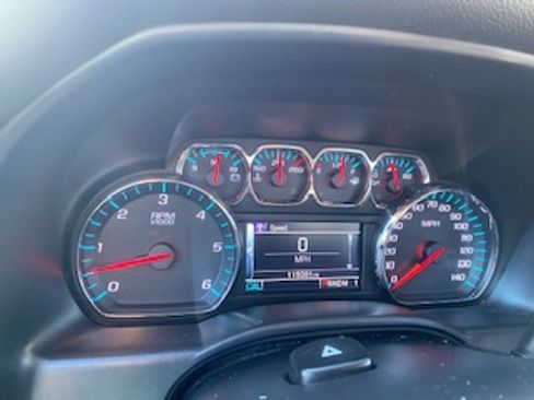 Used 2015 Chevrolet Silverado 2500 LT image 5