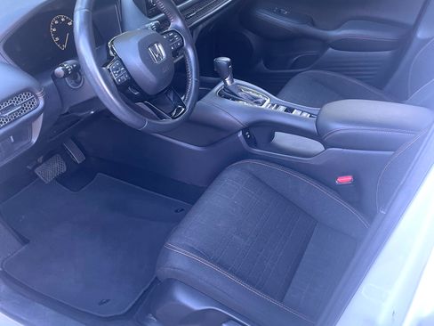 Used 2024 Honda HR-V Sport image 13