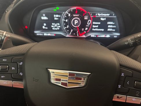 Used 2021 Cadillac CT4 V w/ Technology Package RWD image 16