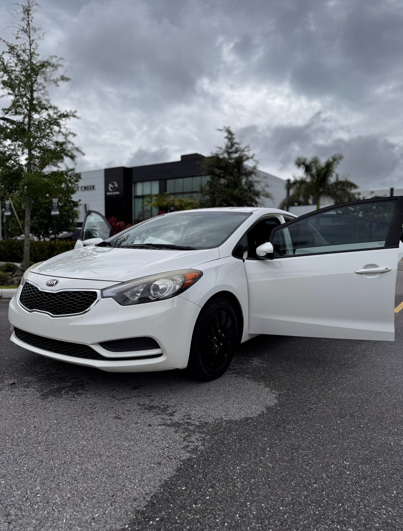 Used 2016 Kia Forte LX FWD image 9
