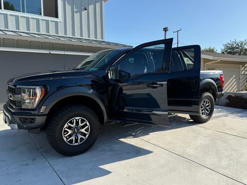 Used 2023 Ford F150 Raptor image 2