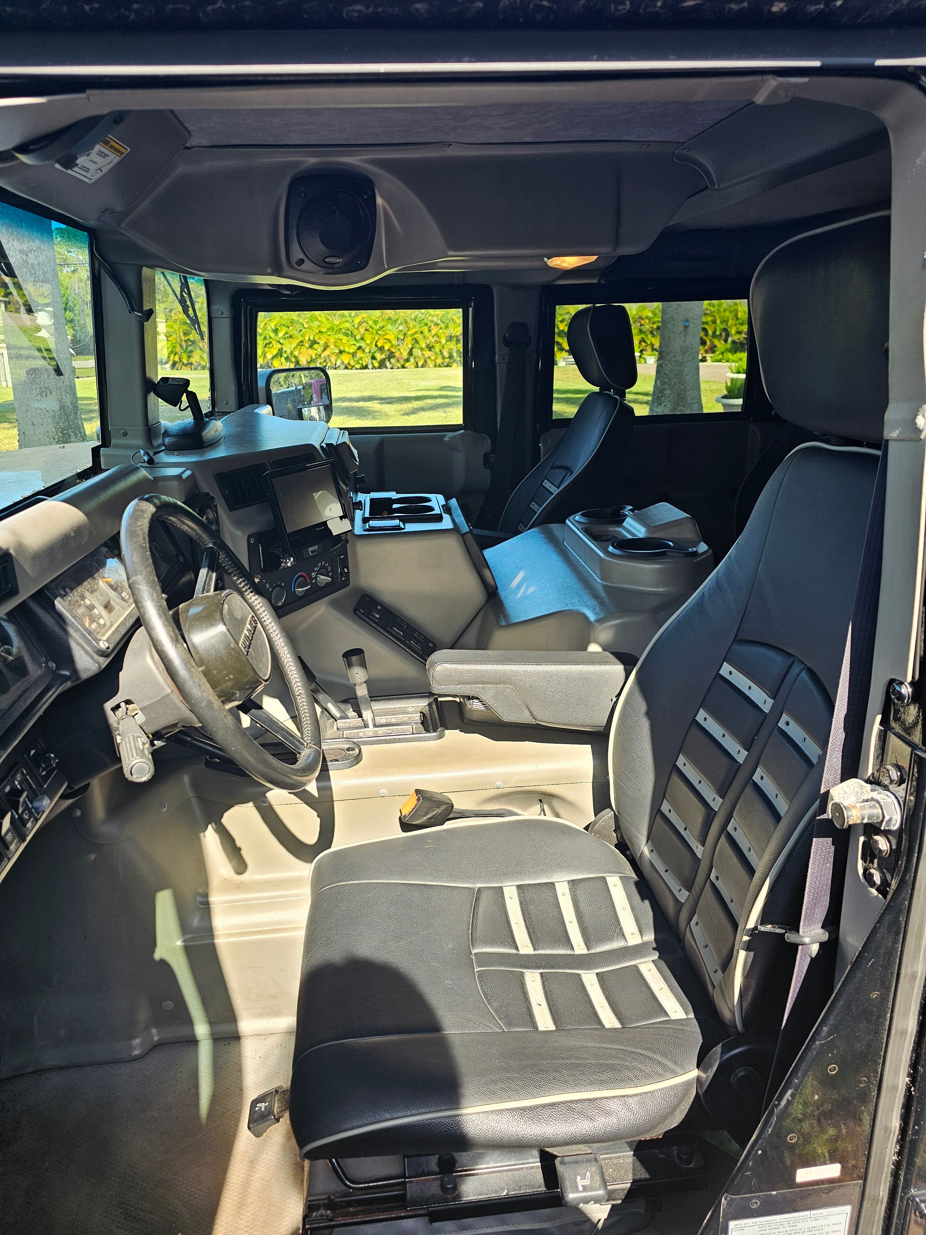 Used 2002 HUMMER H1 4-Door Wagon AWD/4WD image 12
