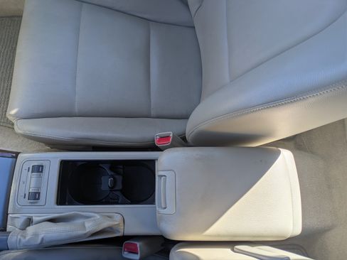 Used 2008 Subaru Outback 2.5i Limited L.L. Bean image 14