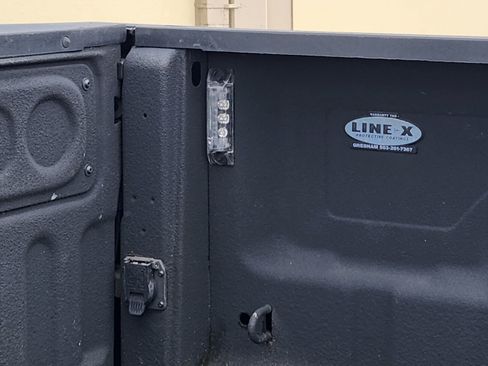 Used 2016 RAM 3500 Big Horn w/ Black Appearance Group image 12