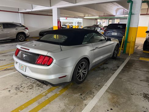 Used 2016 Ford Mustang Premium RWD image 2