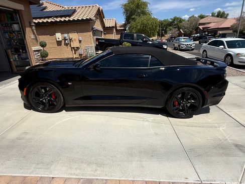 Used 2023 Chevrolet Camaro SS RWD image 6