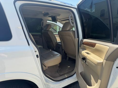 Used 2011 Nissan Armada Platinum image 20