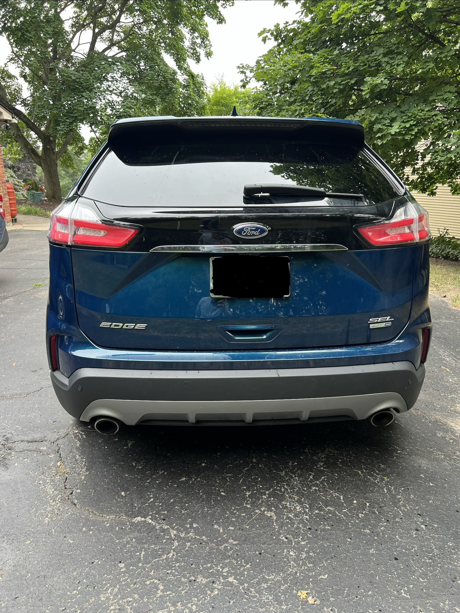 Used 2020 Ford Edge SEL w/ Convenience Package AWD/4WD image 4