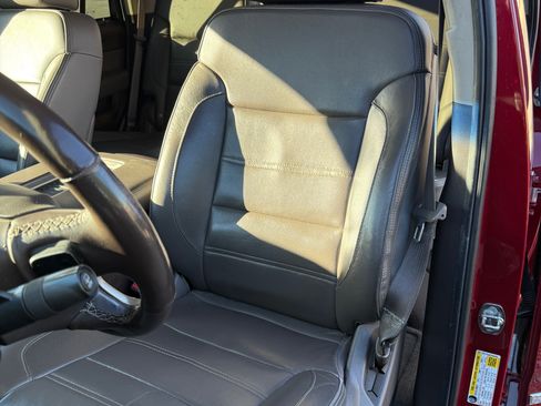 Used 2015 GMC Yukon Denali w/ Open Road Package image 10