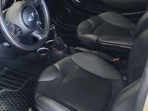 Used 2011 MINI Cooper S image 6