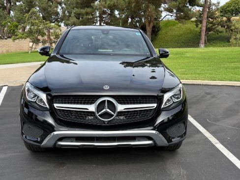 Used 2019 Mercedes-Benz GLC 300 4MATIC Coupe image 1