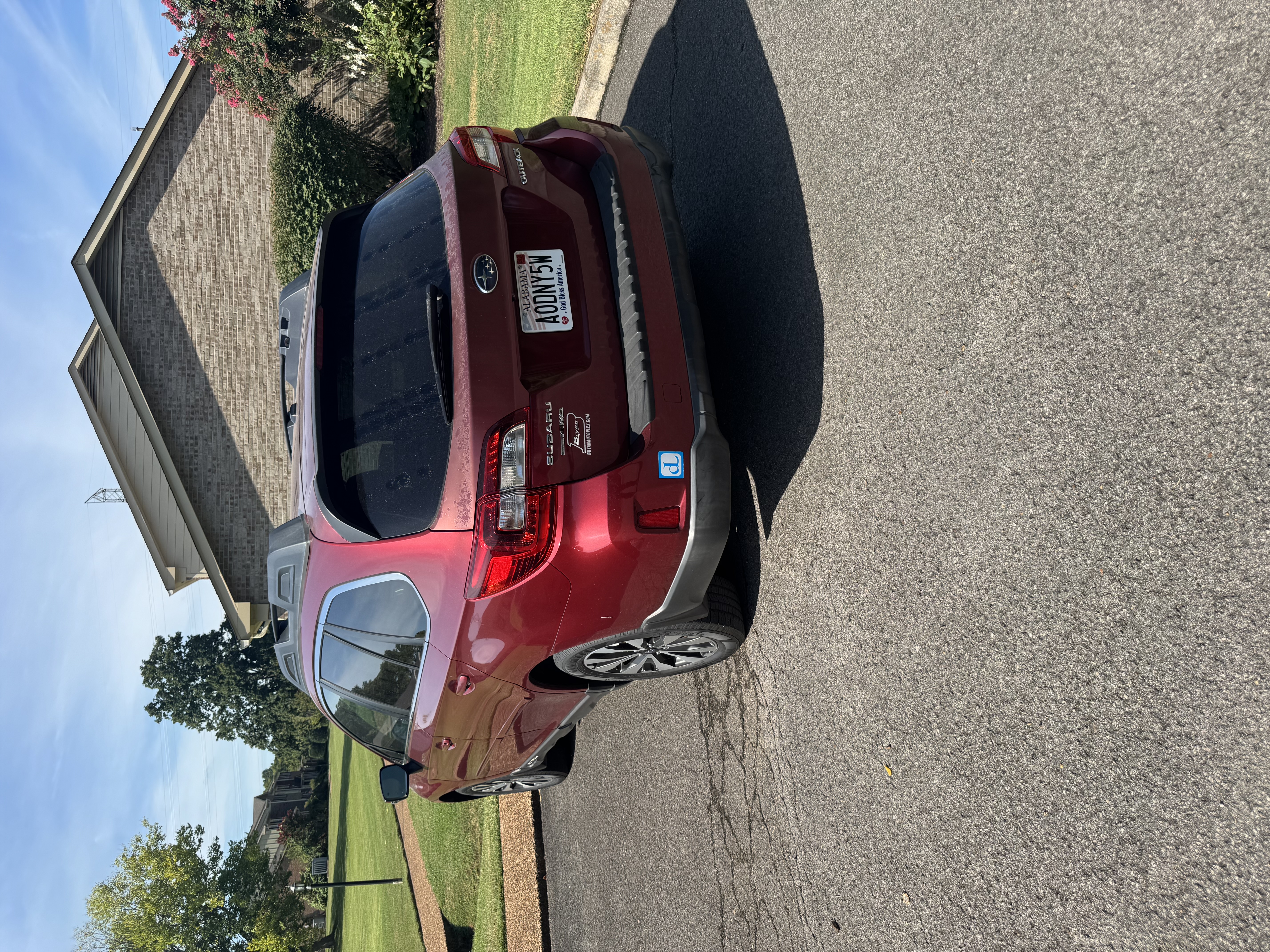 Used 2015 Subaru Outback 2.5i Limited AWD/4WD image 2
