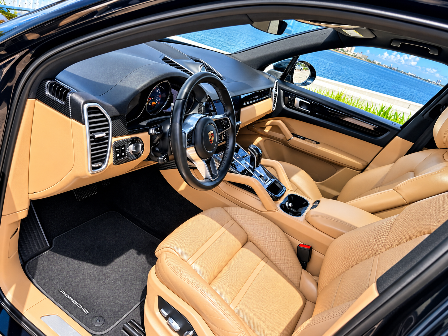 Used 2019 Porsche Cayenne AWD/4WD image 11