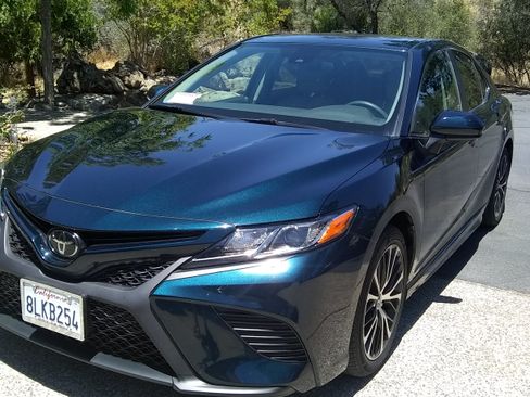 Used 2019 Toyota Camry SE image 8