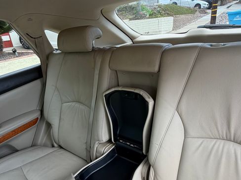 Used 2007 Lexus RX 400h 2WD w/ Premium Plus Pkg image 16