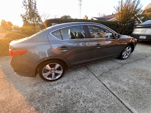 Used 2013 Acura ILX w/ Premium Package image 23