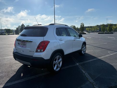 Used 2015 Chevrolet Trax LTZ FWD image 8