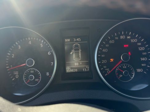 Used 2010 Volkswagen GTI 2-Door FWD image 8