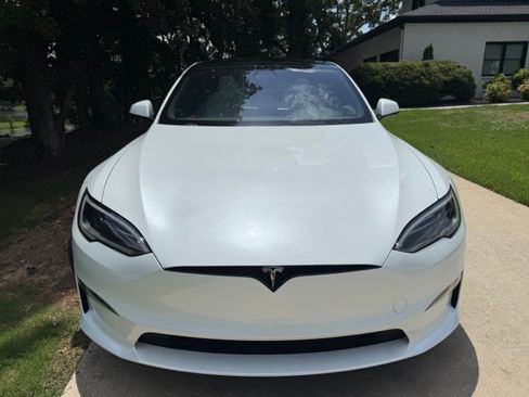 Used 2024 Tesla Model S AWD/4WD image 8