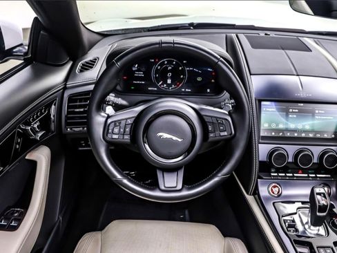 Used 2021 Jaguar F-TYPE First Edition RWD image 6