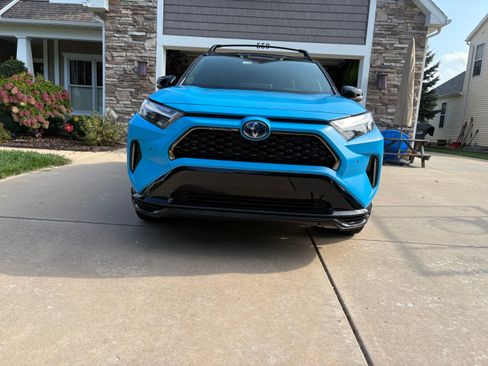 Used 2023 Toyota RAV4 XSE image 26