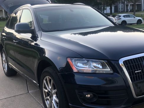 Used 2011 Audi Q5 2.0T Premium AWD/4WD image 6