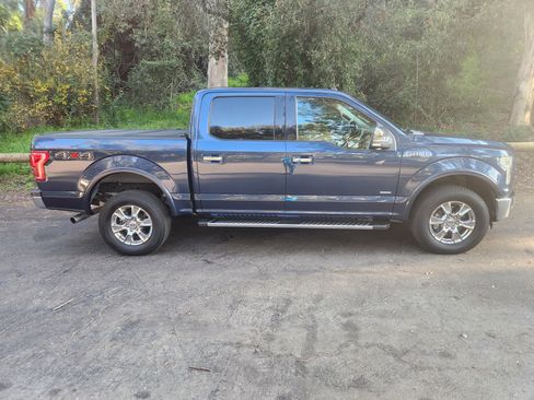 Used 2016 Ford F150 Lariat w/ Equipment Group 502A Luxury image 11