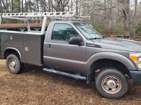 Used 2014 Ford F350 XL image 4