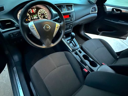 Used 2017 Nissan Sentra S image 11