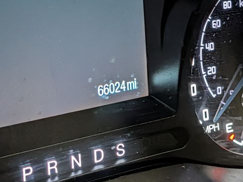 Used 2021 Ford Ranger XLT w/ Equipment Group 301A Mid AWD/4WD image 7