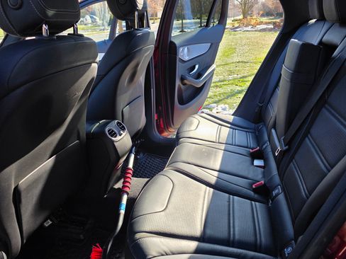 Used 2020 Mercedes-Benz GLC 63 AMG 4MATIC image 20