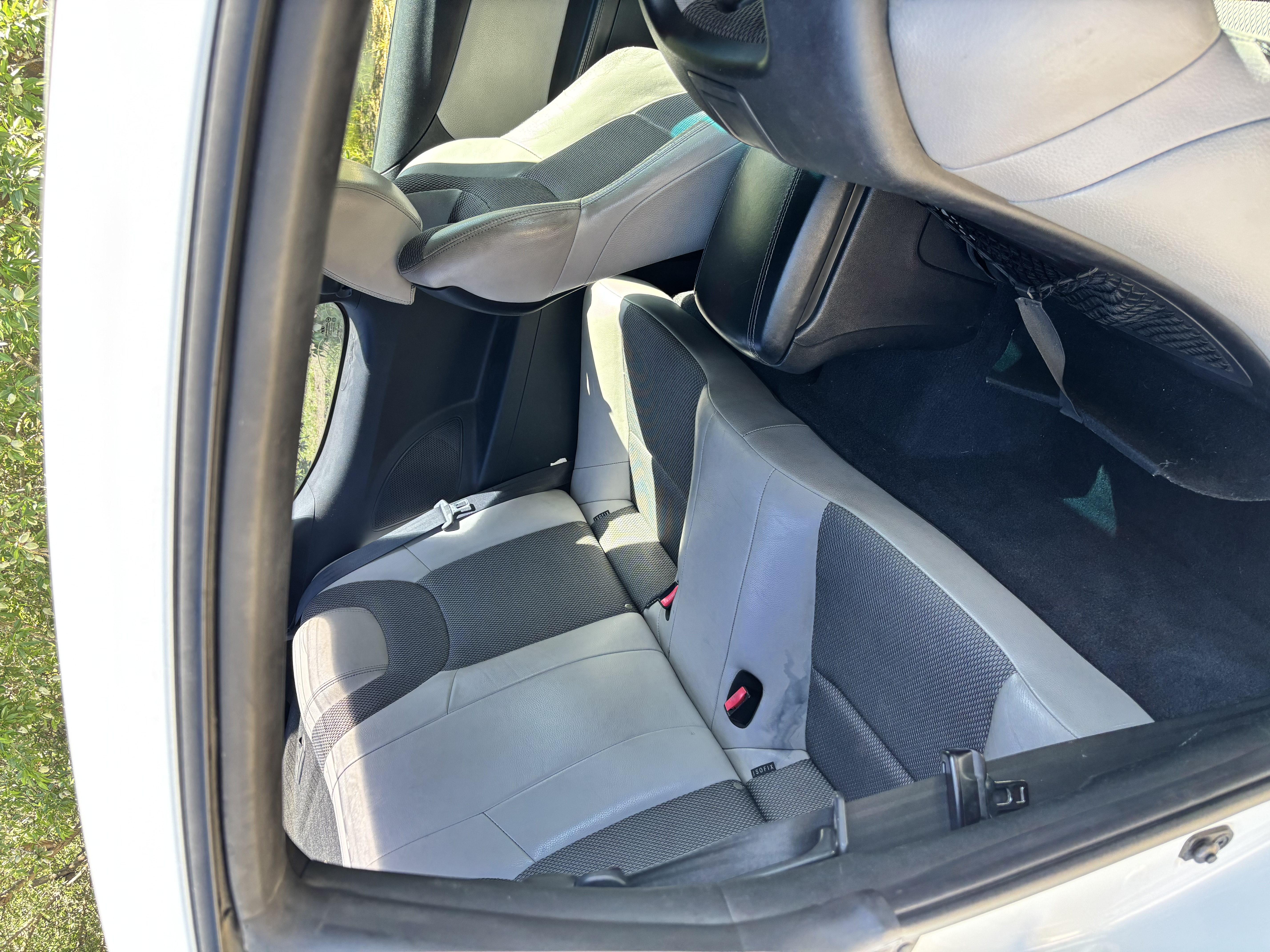 Used 2013 Hyundai Genesis 2.0T RWD image 6