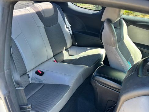 Used 2013 Hyundai Genesis 2.0T image 6