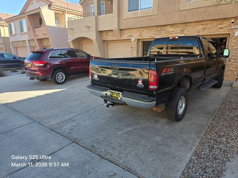 Used 2003 Ford F350 XLT image 4
