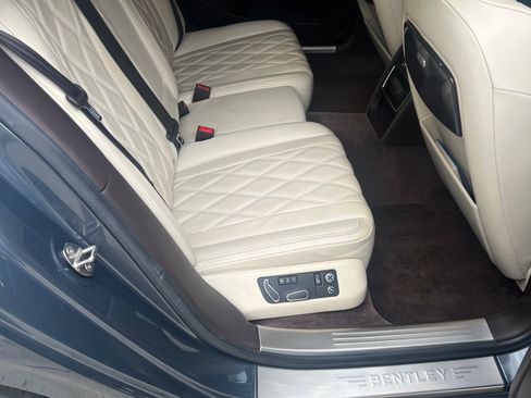 Used 2015 Bentley Flying Spur V8 AWD/4WD image 9