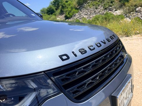 Used 2019 Land Rover Discovery SE AWD/4WD image 9