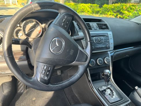 Used 2013 MAZDA MAZDA6 i Touring image 8