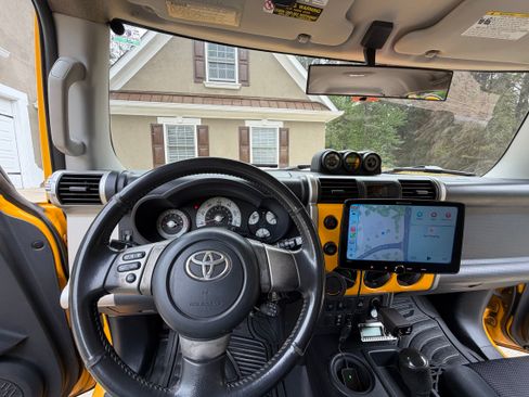 Used 2007 Toyota FJ Cruiser 2WD image 26