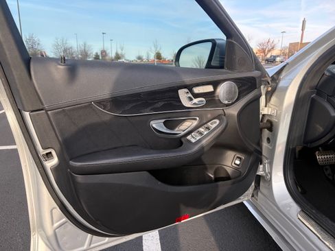 Used 2015 Mercedes-Benz C 300 4MATIC Sedan image 20