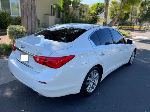 Used 2017 INFINITI Q50 3.0t Premium RWD image 6