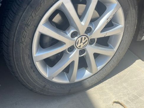Used 2014 Volkswagen Jetta SE FWD image 13