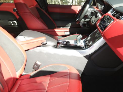 Used 2021 Land Rover Range Rover Sport HSE Dynamic image 23