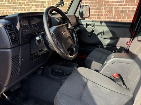 Used 2006 Jeep Wrangler X w/ Tire & Wheel Group (Ecco) image 10